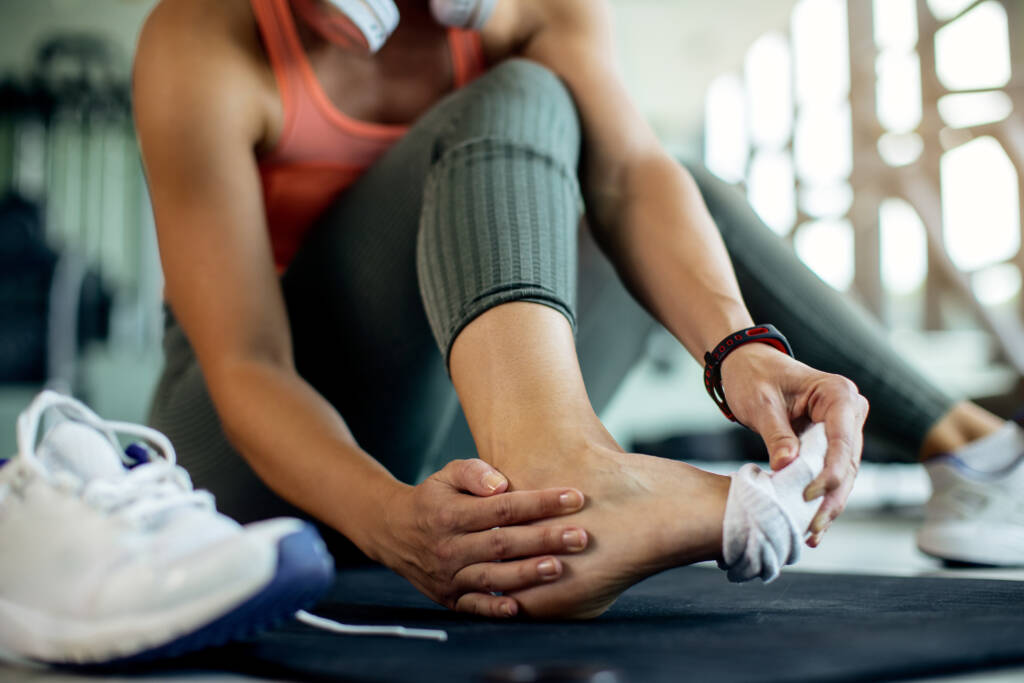 donna infortunio meglio fare massaggio sportivo Approche Naturelle Carate Brianza Monza